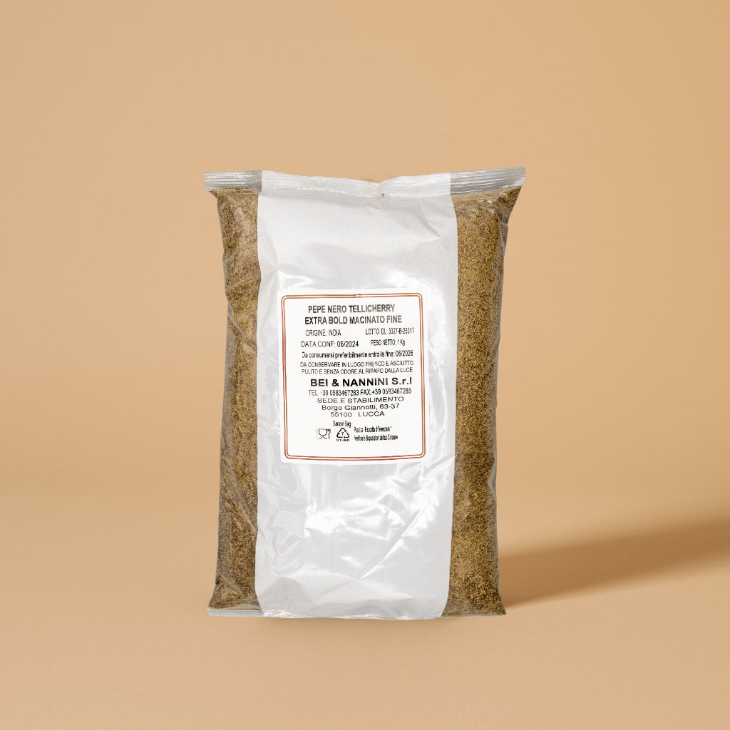 Finely ground Tellicherry Black Pepper EXTRA BOLD 